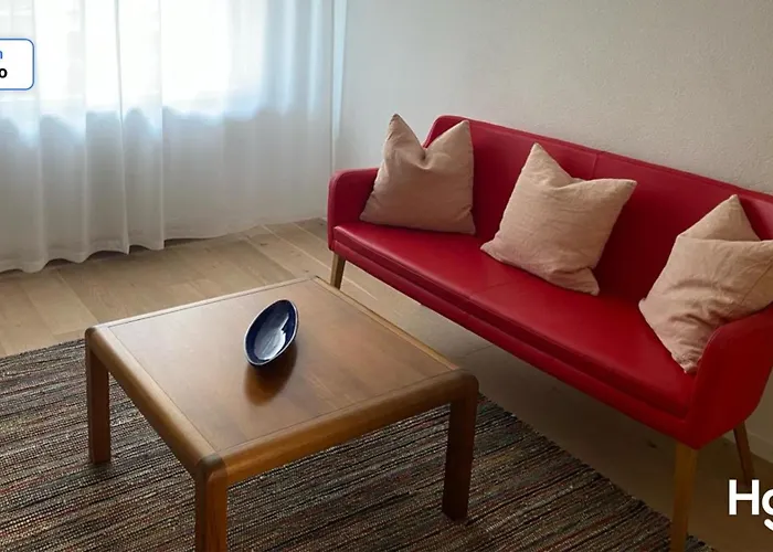 H2 With 3,5 Rooms, 2br, Living And Kitchen, And Quite Apartman