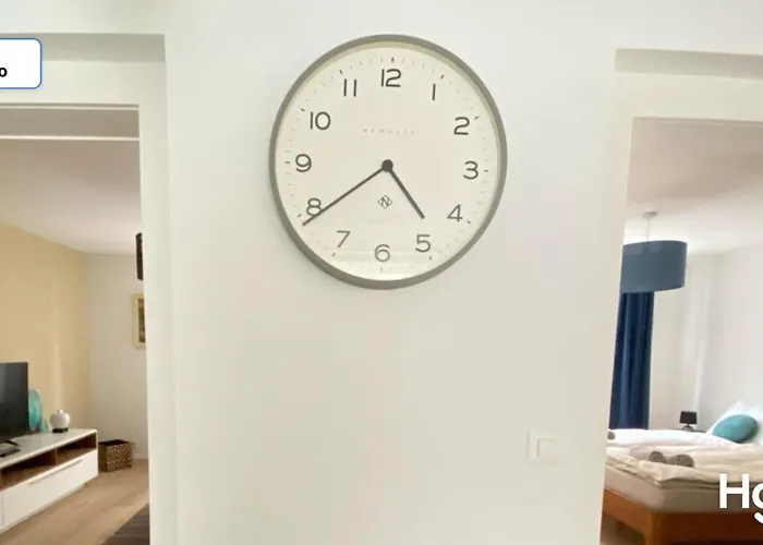 Apartman H2 With 3,5 Rooms, 2br, Living And Kitchen, And Quite *